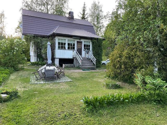 Ленинградская область, Лада СНТ, Окольный проезд, 1