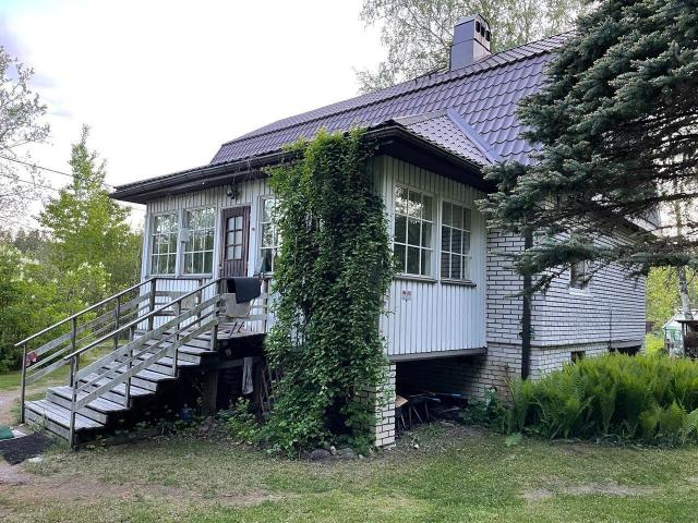 Ленинградская область, Лада СНТ, Окольный проезд, 1