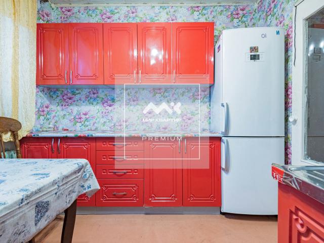 Дыбенко ул., 22