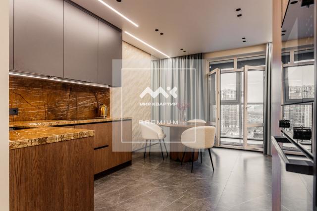 Головнина б-р., 3