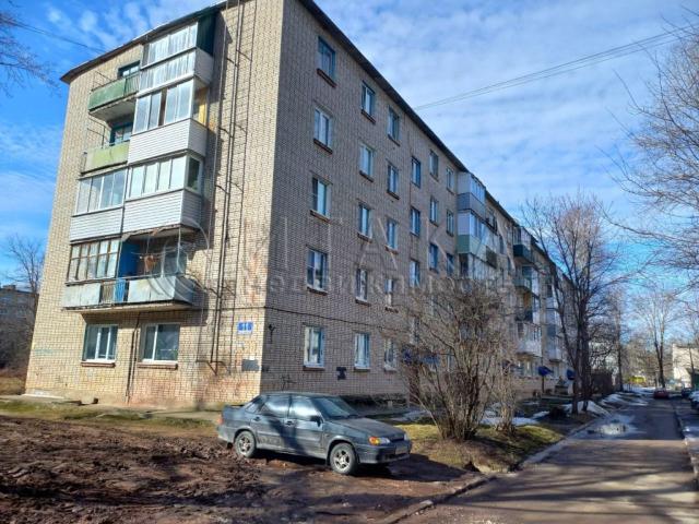 г. Пикалево, мкр. 6-й, 11