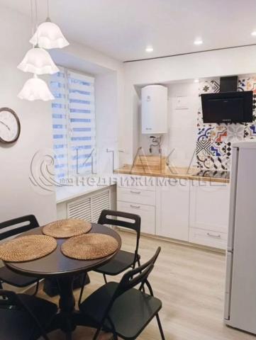 пр-кт. Тореза, 40к7