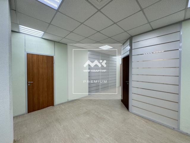 14-я В.О. линия, 7