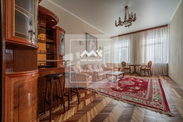 Мытнинская наб., 11