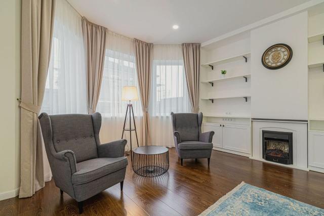 Лисий Нос, Большой пр., 30