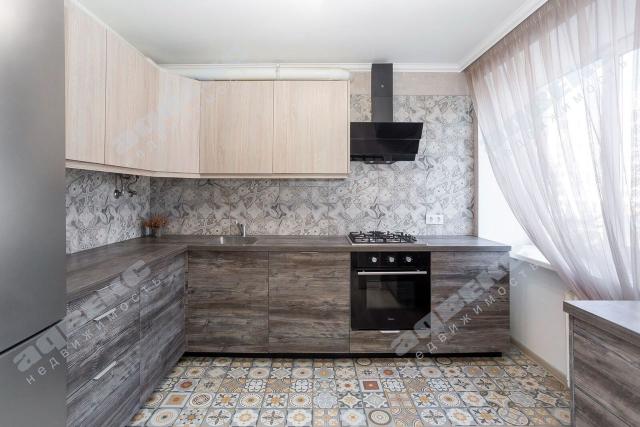 Ушаковская наб., 9к3