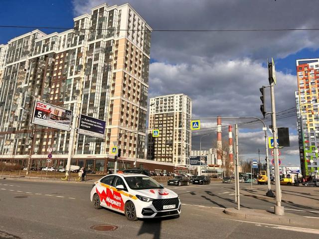 Октябрьская наб., 44