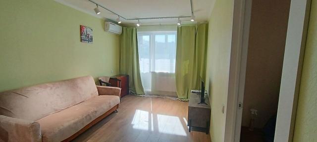 Ленинградская область, Гатчина г., Изотова ул., 11