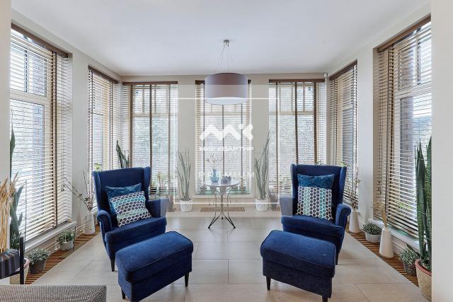 Запорожское п., Хвойная ул., 10