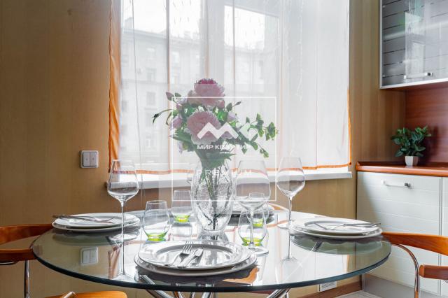 Московский проспект, 200