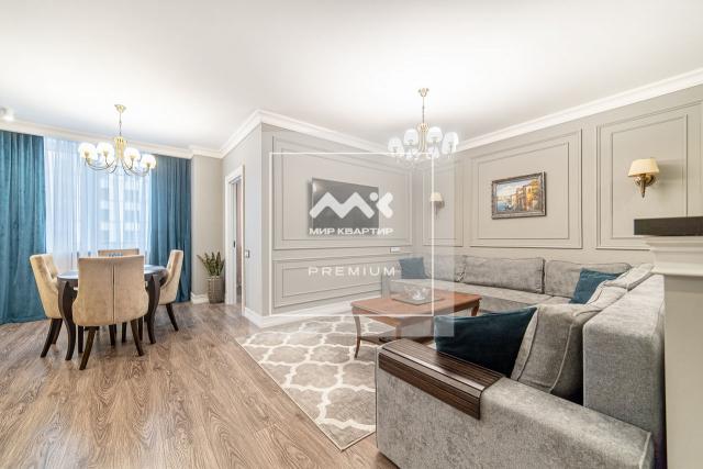 Московский проспект, 183-185