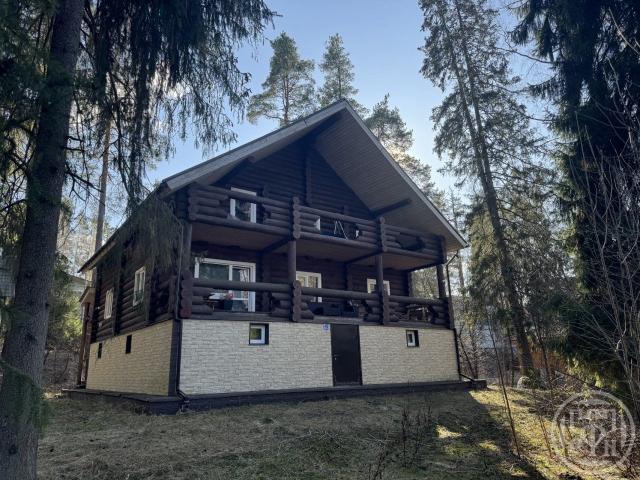 Вырица пос., Коммунальный просп.