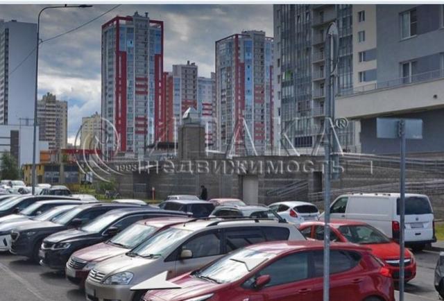 ул. Маршала Казакова, 70к1