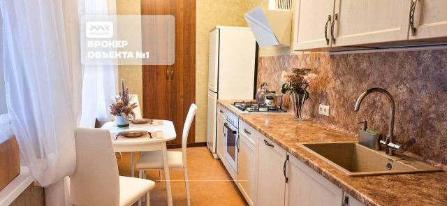 Реки Мойки наб., 82