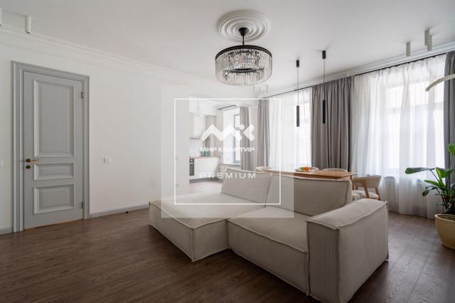 Большая Пушкарская ул., 17