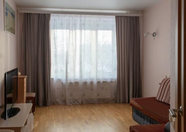 6-я Жерновская улица, 7