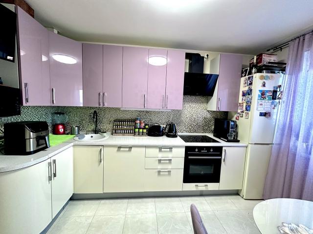 Новогорелово поселение, Современников улица, 3