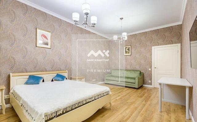 Кирочная ул., 70