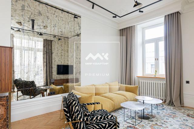 Каменноостровский проспект, 2