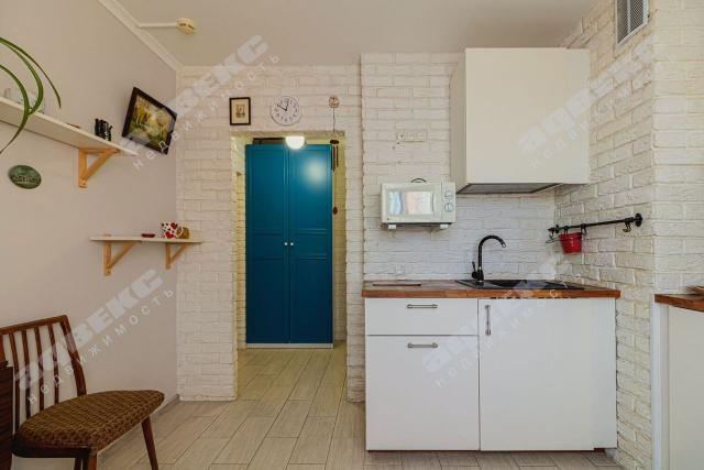 Дунайский пр., 14