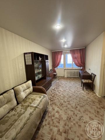 Ломоносов г., 1 Нижняя ул., д 1