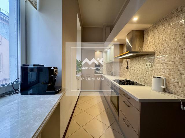 Реки Фонтанки наб., 60