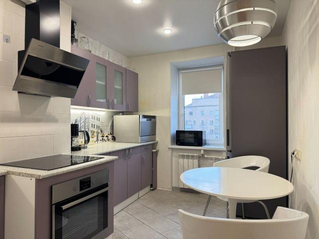 Науки пр., 44А