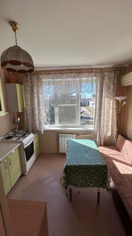 Ленинградская область, Плодовое пос., Центральная ул., 15