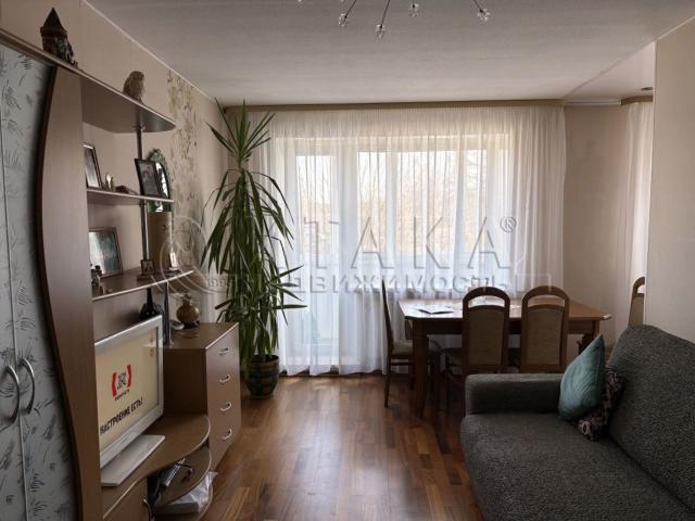 г. Лодейное Поле, пр-кт. Урицкого, 19