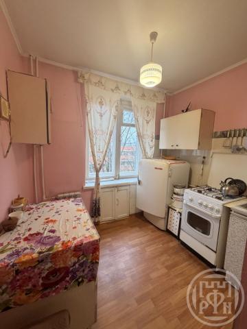 Ломоносов г., Профсоюзная ул., д 27