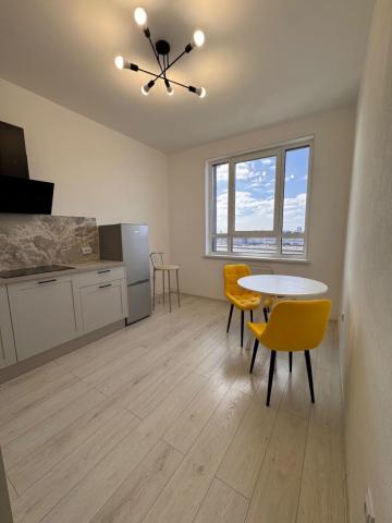 Октябрьская наб., 120