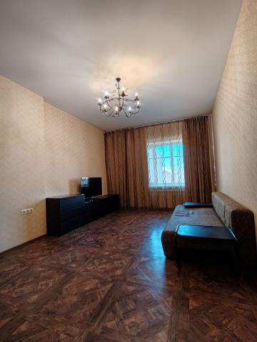 Большой пр. Петроградской стороны, 53