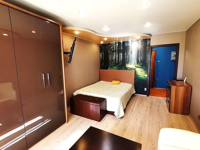 Шлиссельбургский проспект, 24