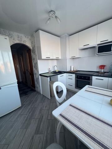 Передовиков ул., 37