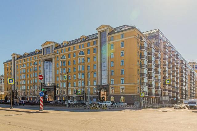 Обводного канала набережная, 108