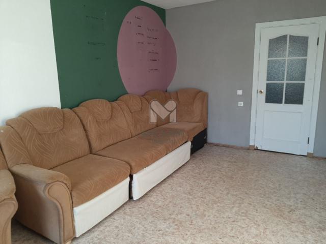 Товарищеский проспект, 32