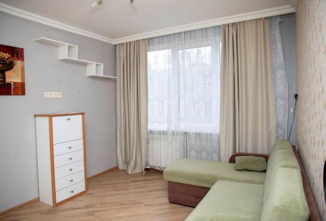 Дыбенко ул., 21к1