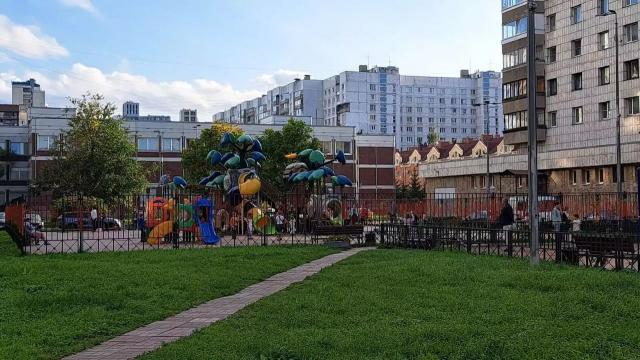 Кораблестроителей ул., 40к2А