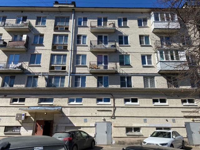 Среднеохтинский пр., 3