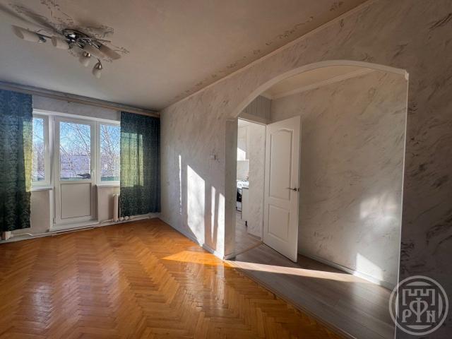 Гатчина г., Володарского ул., д 30