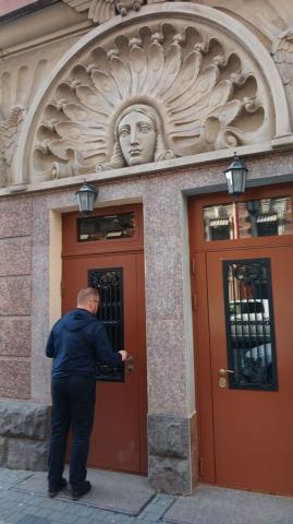 Восстания ул., 42А