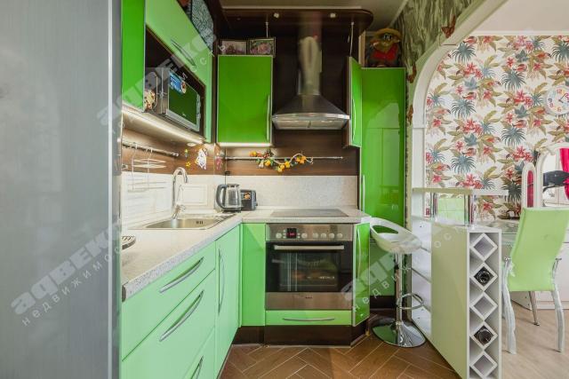 Луначарского пр., 21к1