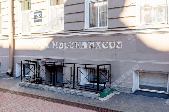 Большая Московская ул., 4