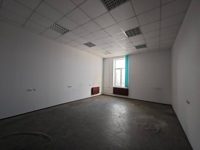 Коммуны ул., 67БМ