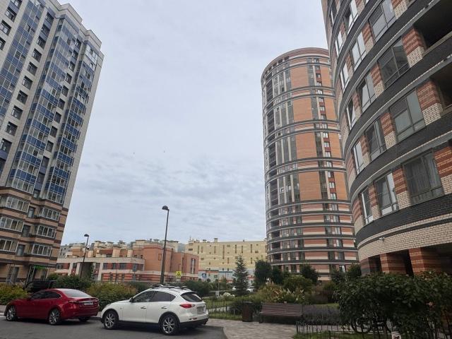Коломяжский пр., 7