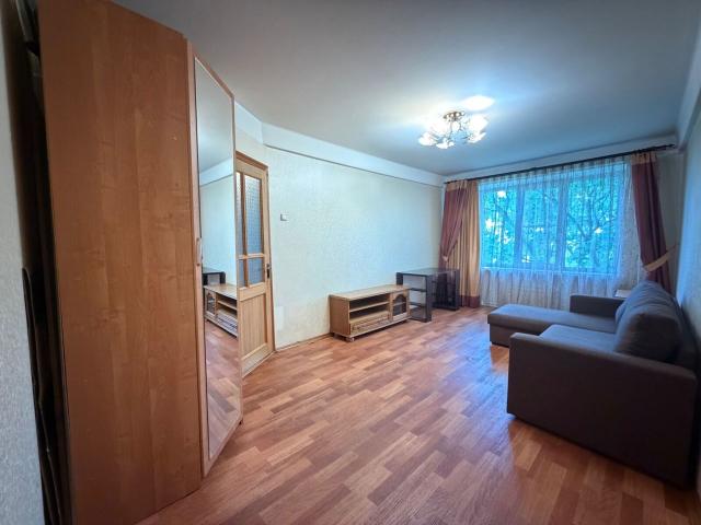 Новоизмайловский пр., 32к4