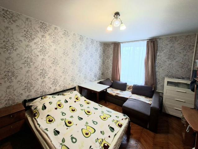 Большой Смоленский пр., 24
