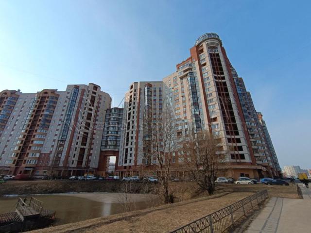 пр-кт. Ленинский, 111к1