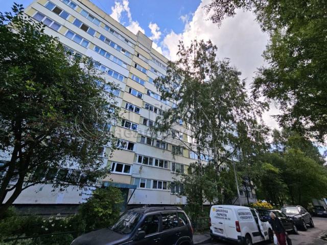 ул. Есенина, 12к1