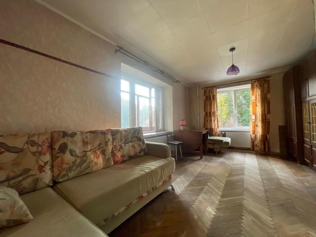 Крюкова ул., 1